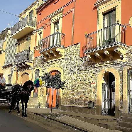 Militello Diffuso 3*